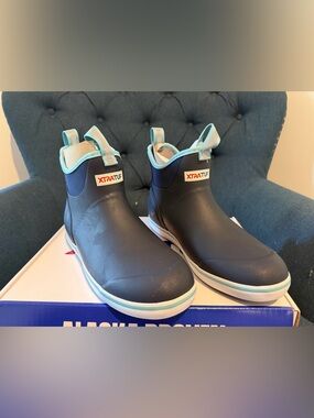 XTRATUF Women's Navy & Aqua Ankle Deck Boots